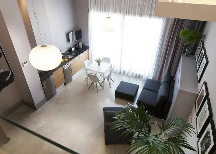 Kare No By Group 4* סיטגס